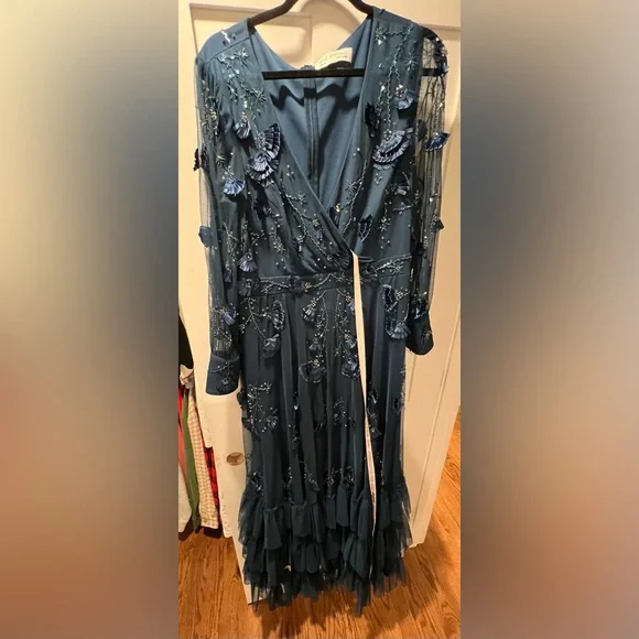 NWT Mac Duggal Mesh Long Sleeve V-Neck Tiered A Line Gown Size 16 Navy Twilight - Picture 3 of 8